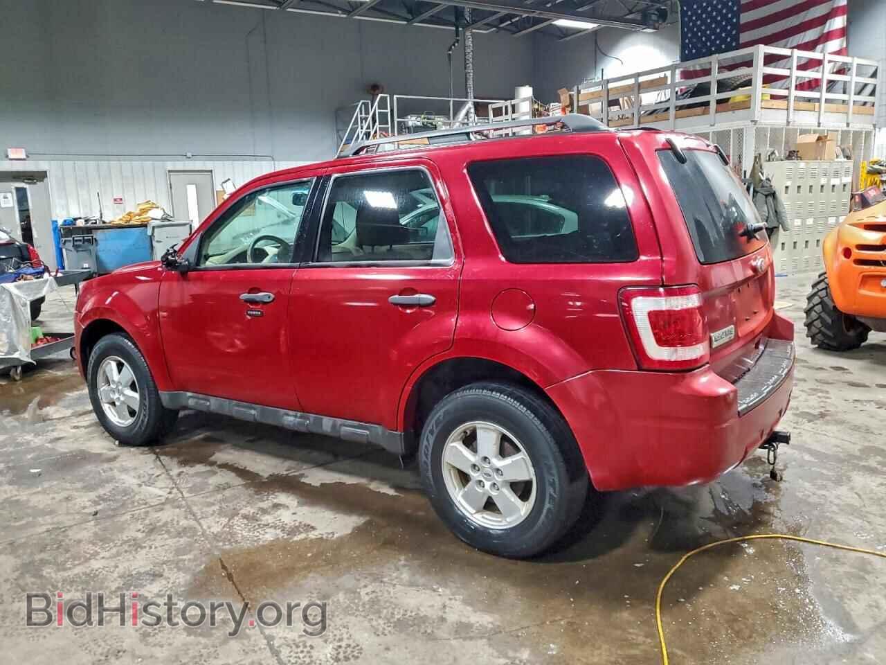 2010 FORD ESCAPE - VIN: 1FMCU0D78AKB41666 - Фото 2