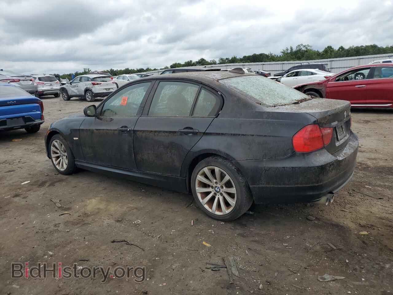 2011 BMW 3 SERIES - VIN: WBAPH7G58BNM55005 - Фото 2