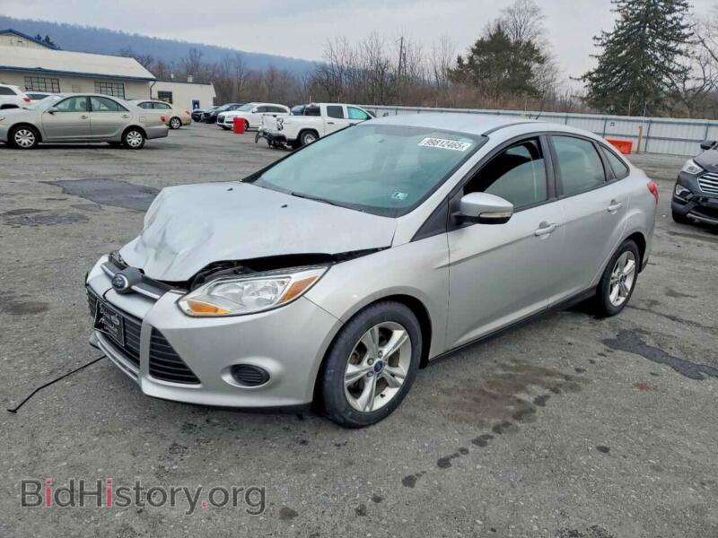 2014 Ford FOCUS SE (VIN 1FADP3F29EL282285) — фото 1 из 14, Copart, повреждение: передняя часть