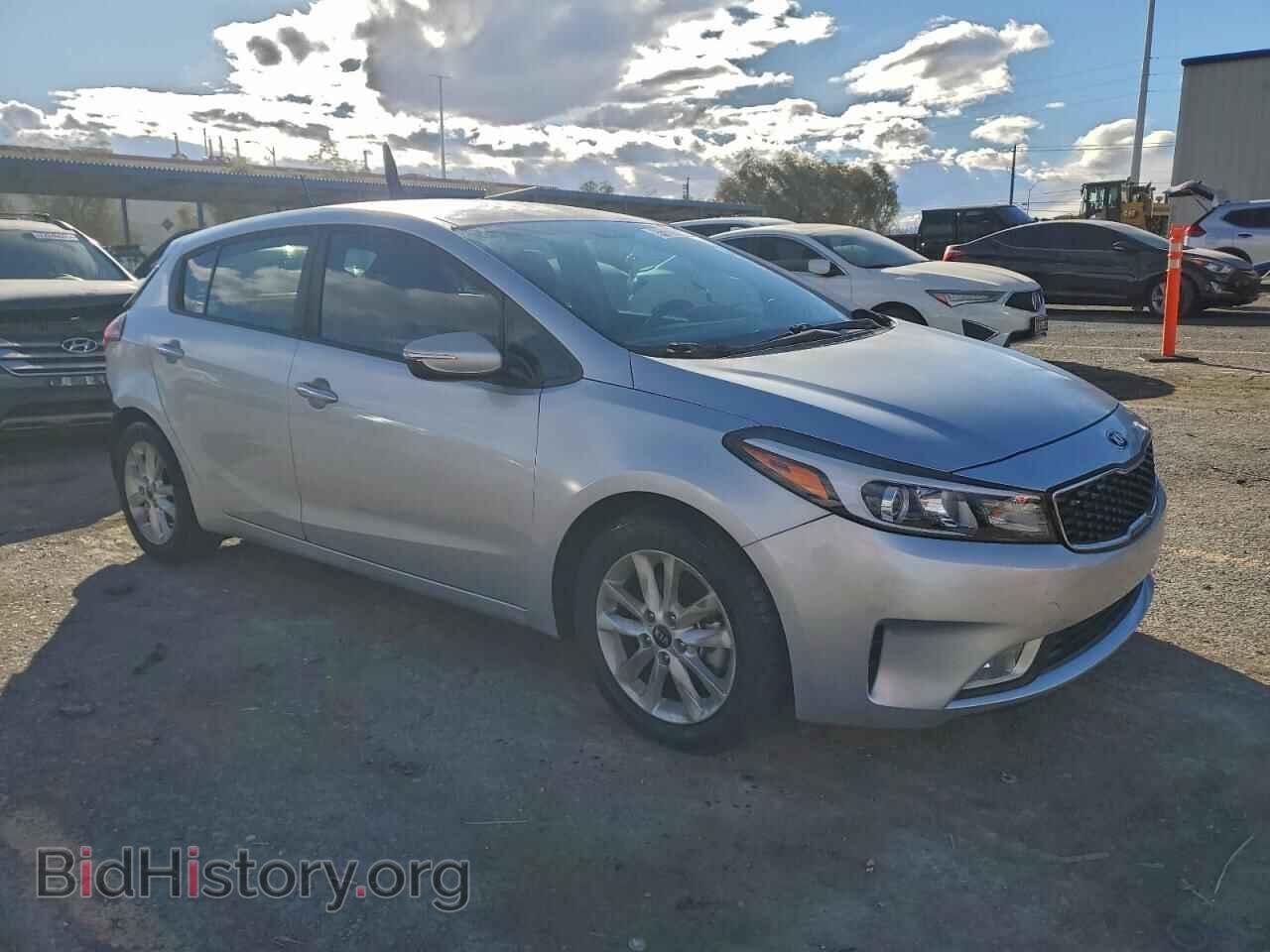 2017 KIA FORTE - VIN: KNAFK5A88H5685270 - Фото 4