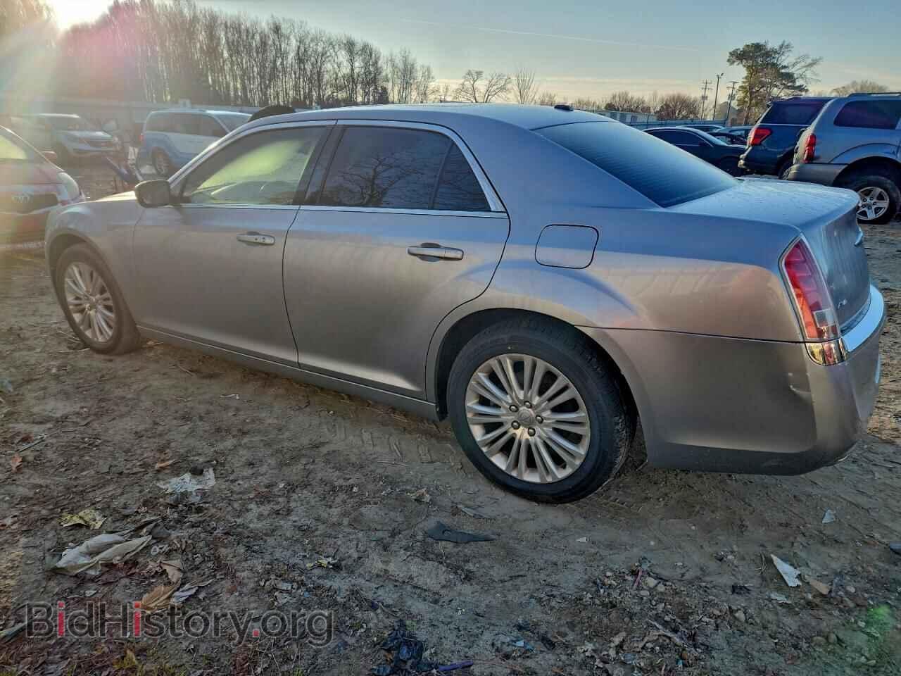 2014 CHRYSLER 300 - VIN: 2C3CCARG6EH120743 - Фото 2