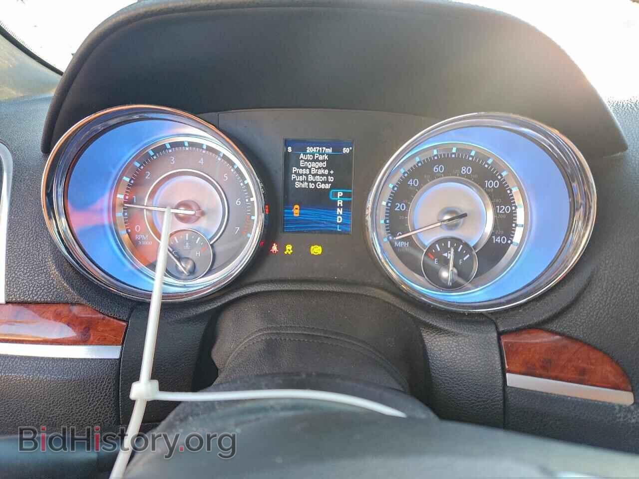 2014 CHRYSLER 300 - VIN: 2C3CCARG6EH120743 - Фото 9