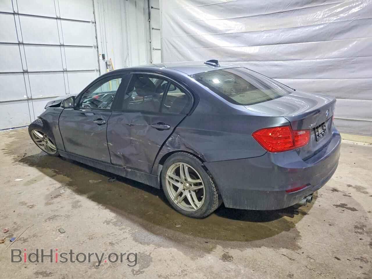 2013 BMW 3 SERIES - VIN: WBA3B5C51DF598451 - Фото 2