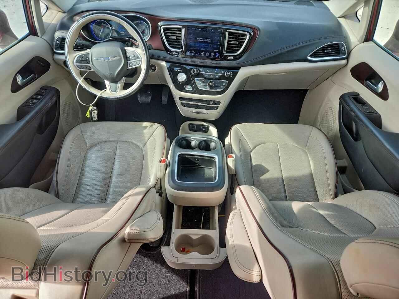 2017 CHRYSLER PACIFICA - VIN: 2C4RC1GGXHR620122 - Photo 8