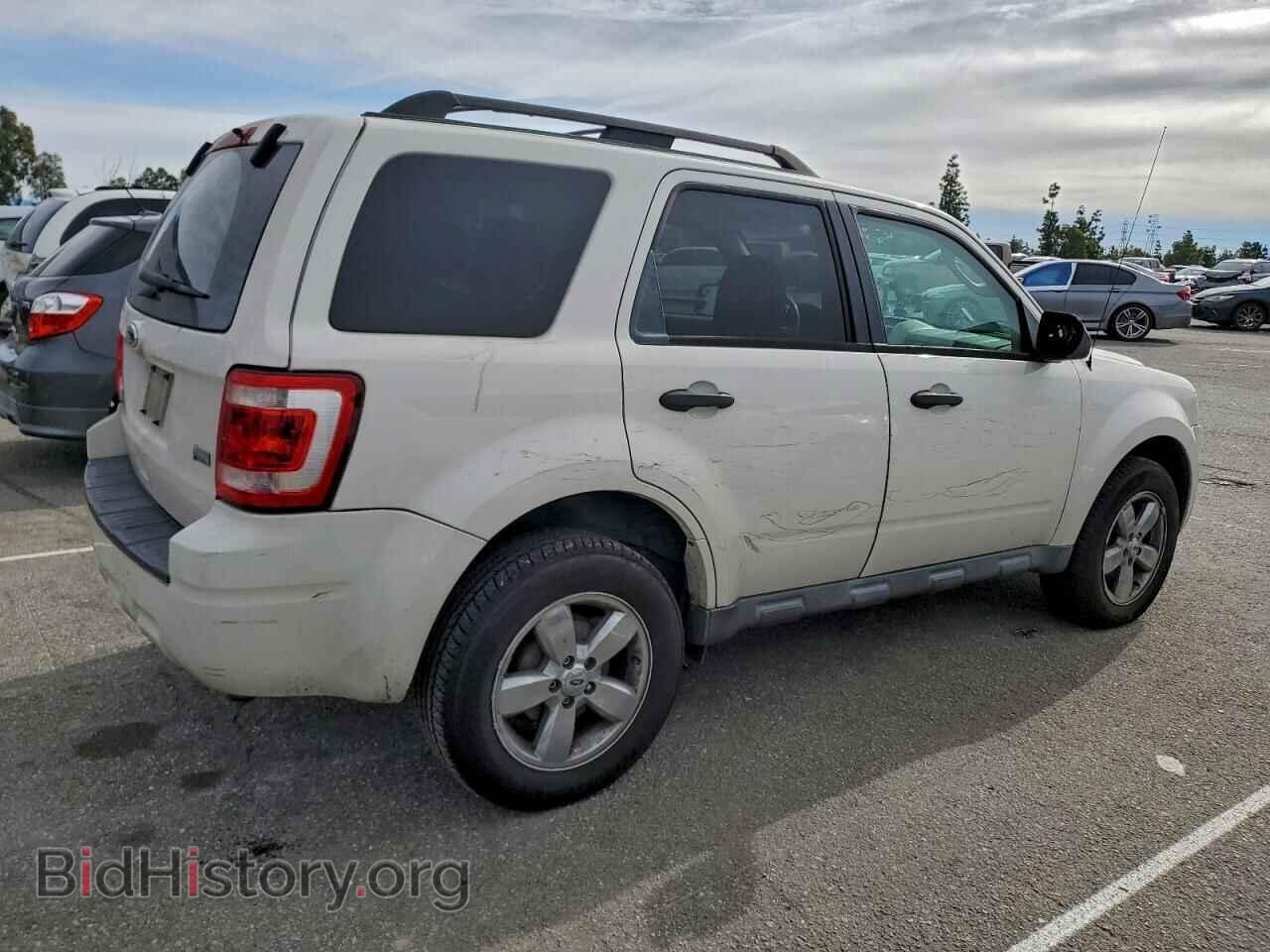 2012 FORD ESCAPE - VIN: 1FMCU0DG8CKB02692 - Фото 3