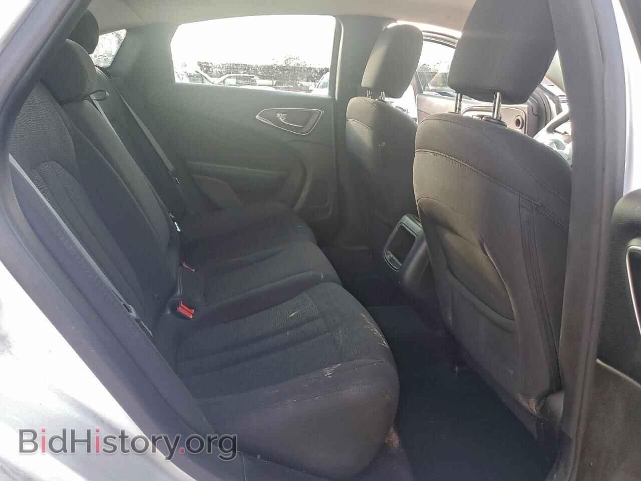 2016 CHRYSLER 200 - VIN: 1C3CCCAB2GN120633 - Фото 10