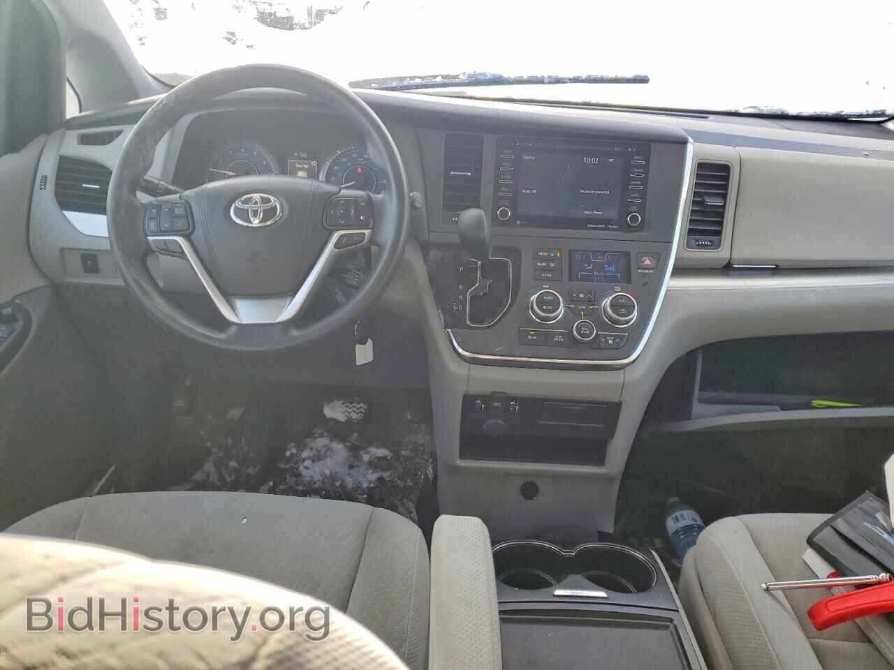 2018 TOYOTA All Models - VIN: 5TDJZ3DC9JS190606 - Фото 8