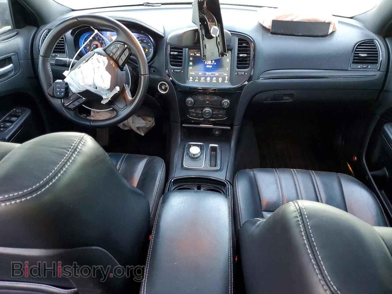 2015 CHRYSLER 300 - VIN: 2C3CCAGGXFH882977 - Фото 8