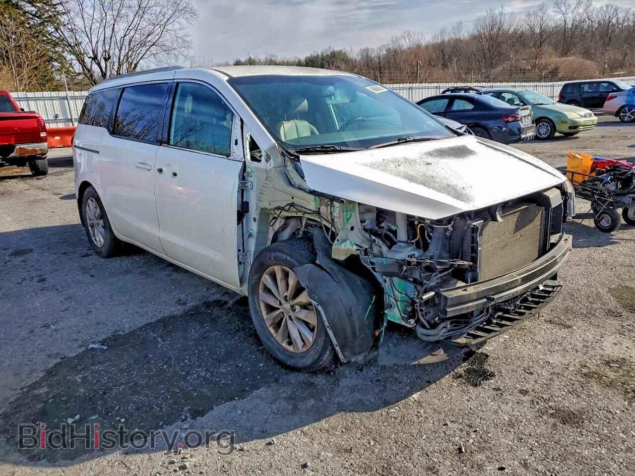 2015 KIA All Models - VIN: KNDMC5C13F6046082 - Фото 4