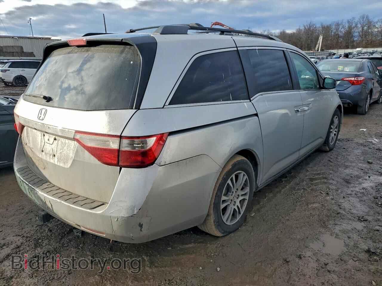 2011 HONDA All Models - VIN: 5FNRL5H43BB095693 - Фото 3