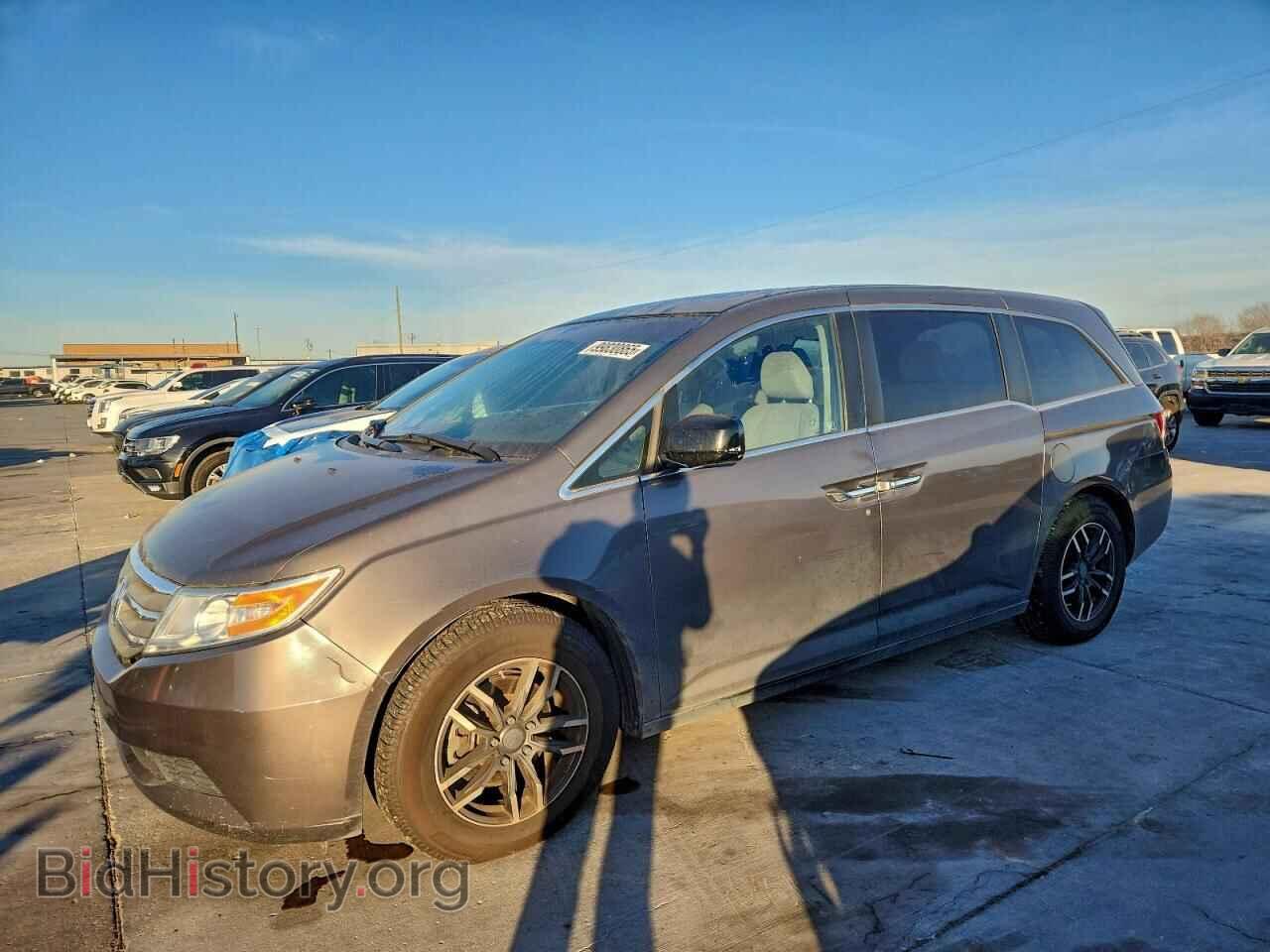 Photo 5FNRL5H44BB045448 - HONDA All Models 2011