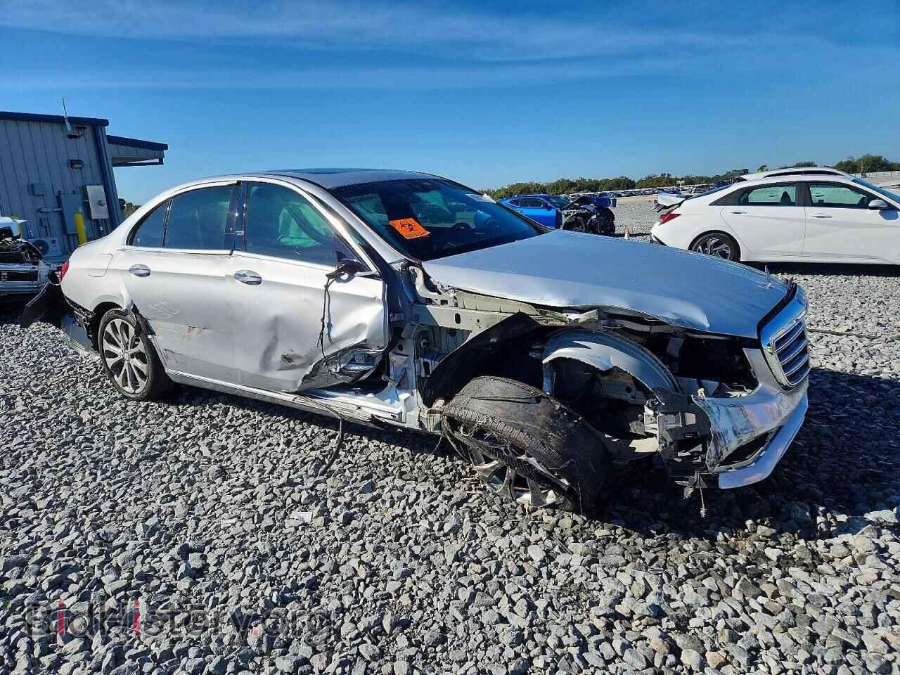 2017 MERCEDES-BENZ E-CLASS - VIN: WDDZF4JB8HA102333 - Фото 4