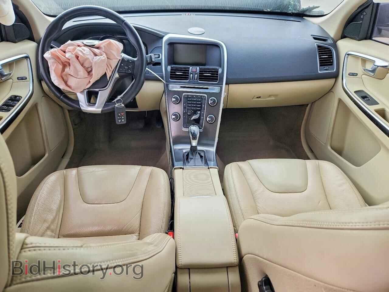 2014 VOLVO XC60 - VIN: YV4952DL4E2514645 - Фото 8