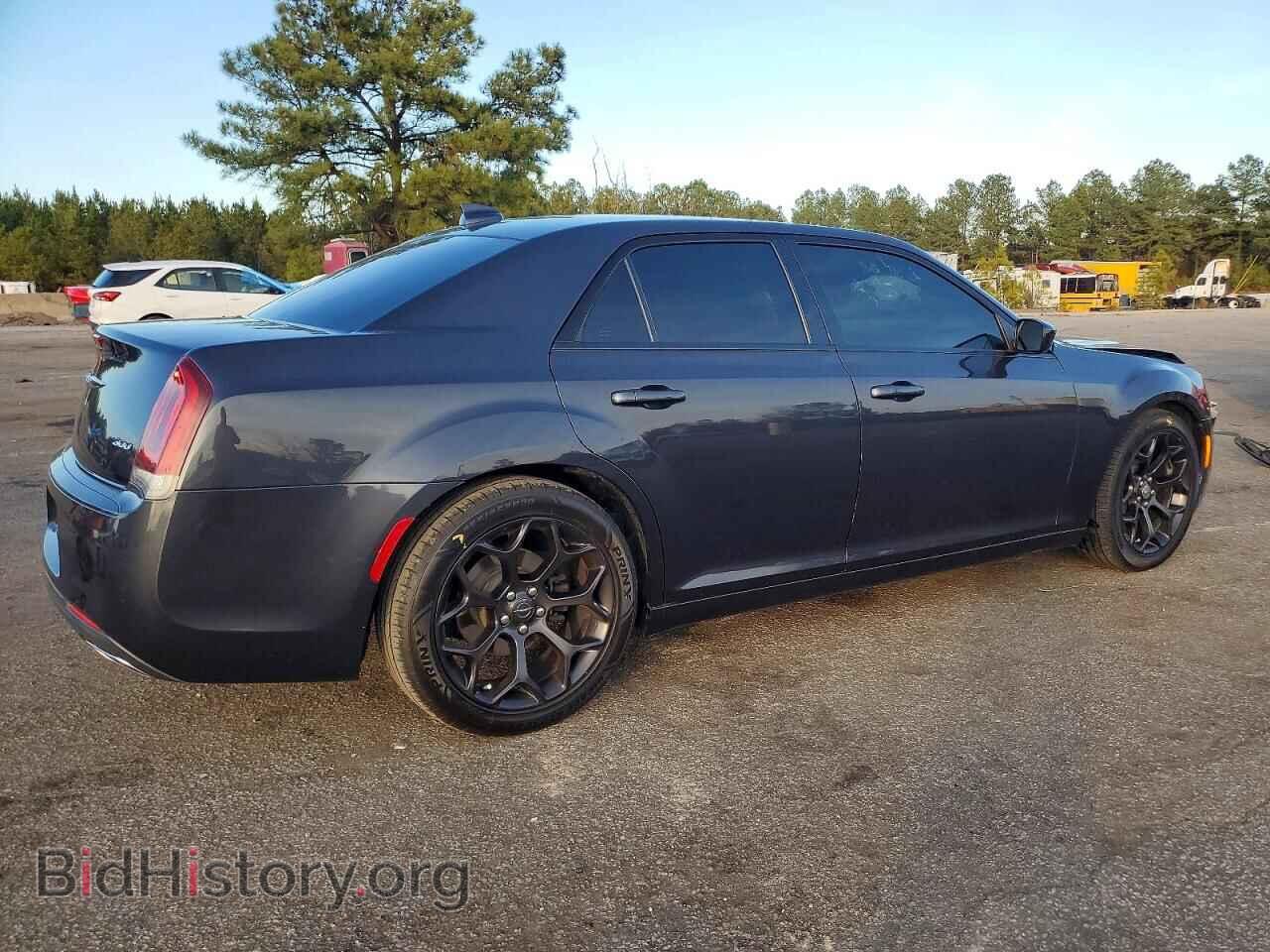 2019 CHRYSLER 300 - VIN: 2C3CCAAG8KH612245 - Фото 3