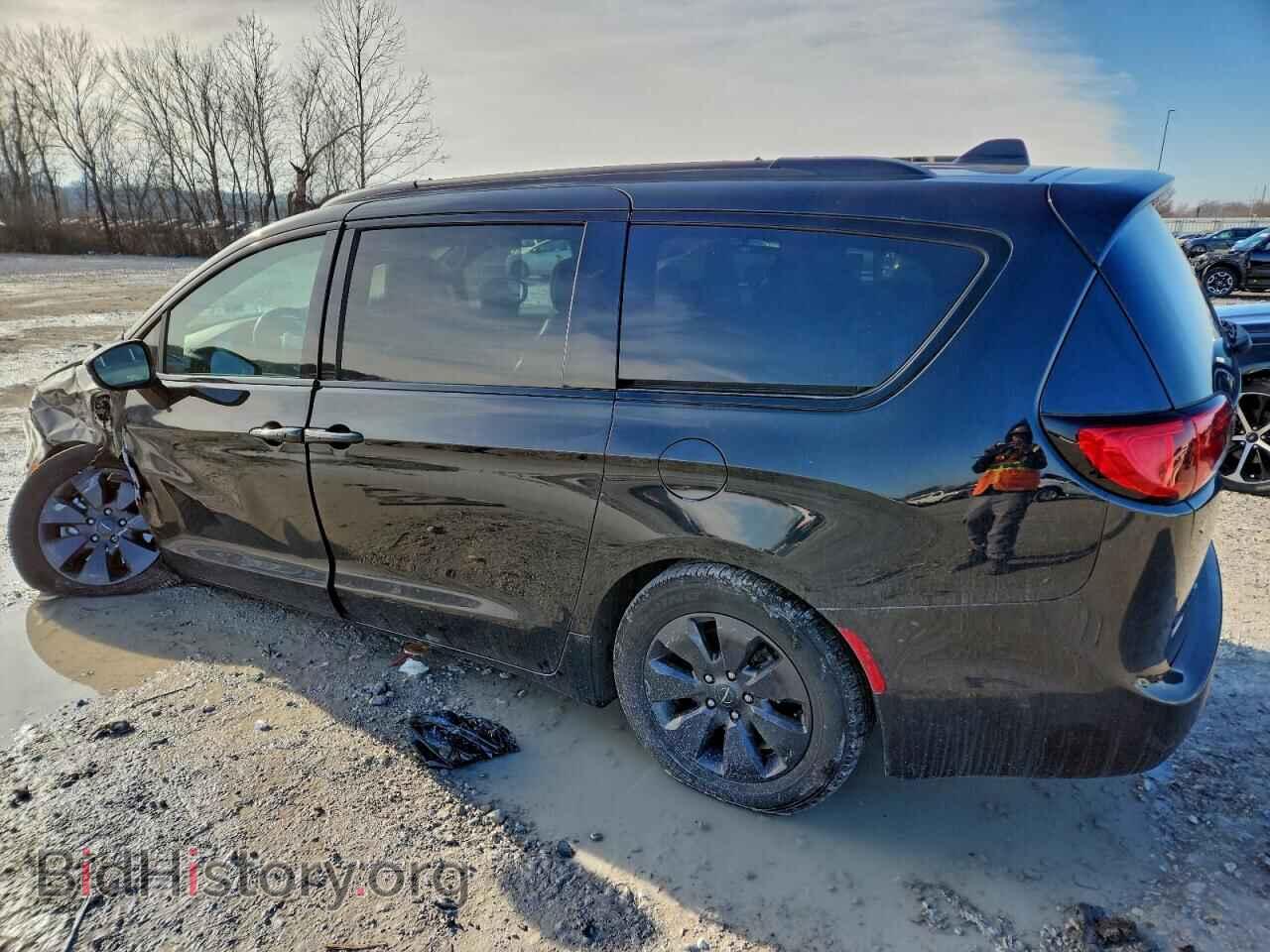 2020 CHRYSLER PACIFICA - VIN: 2C4RC1N78LR143475 - Фото 2