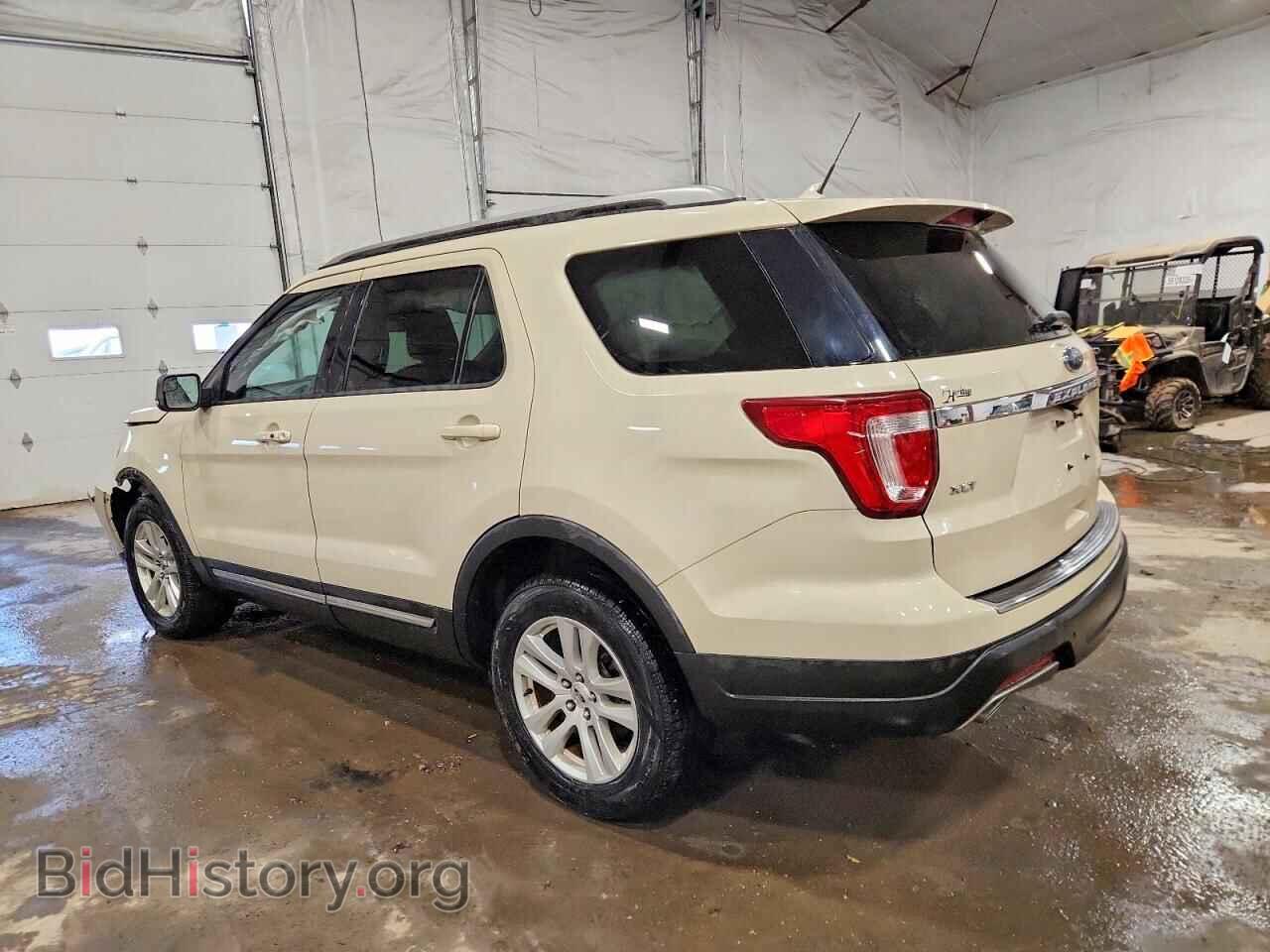 2018 FORD EXPLORER - VIN: 1FM5K8D85JGB01733 - Фото 2