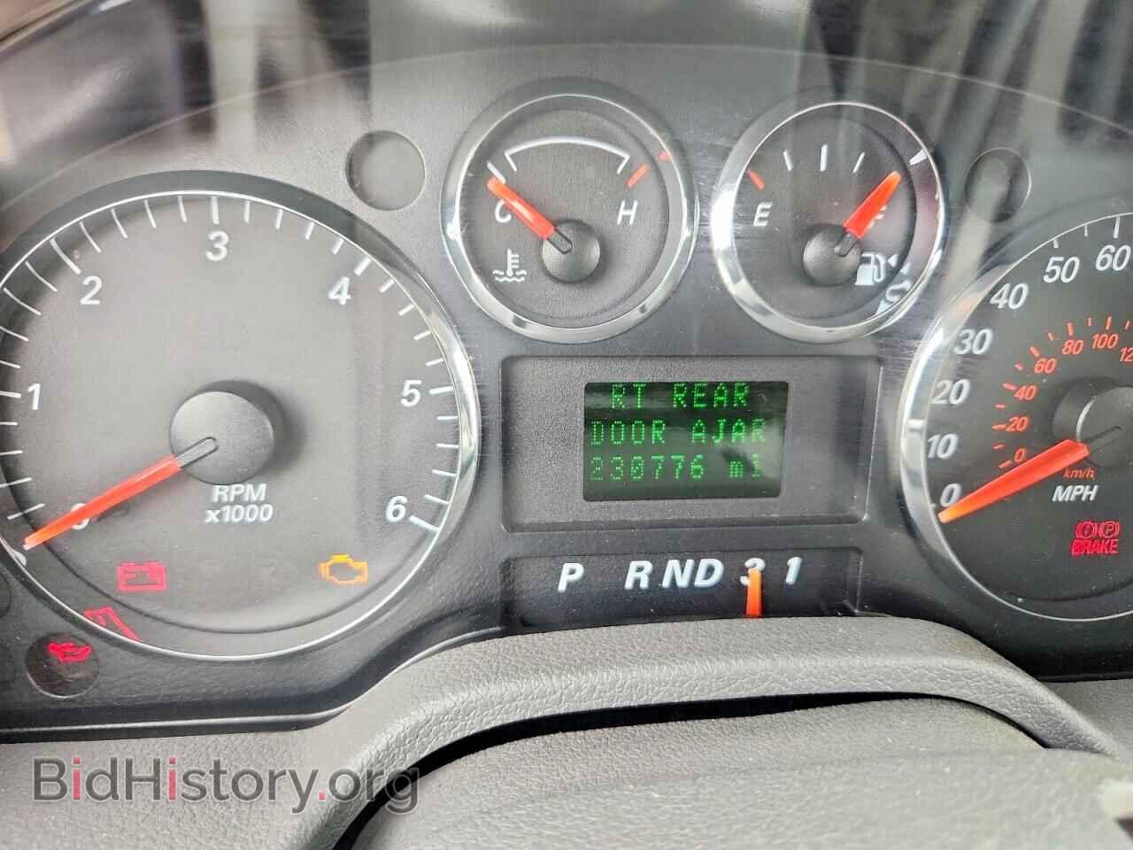 2007 FORD FREESTAR - VIN: 2FMZA52287BA18914 - Фото 9