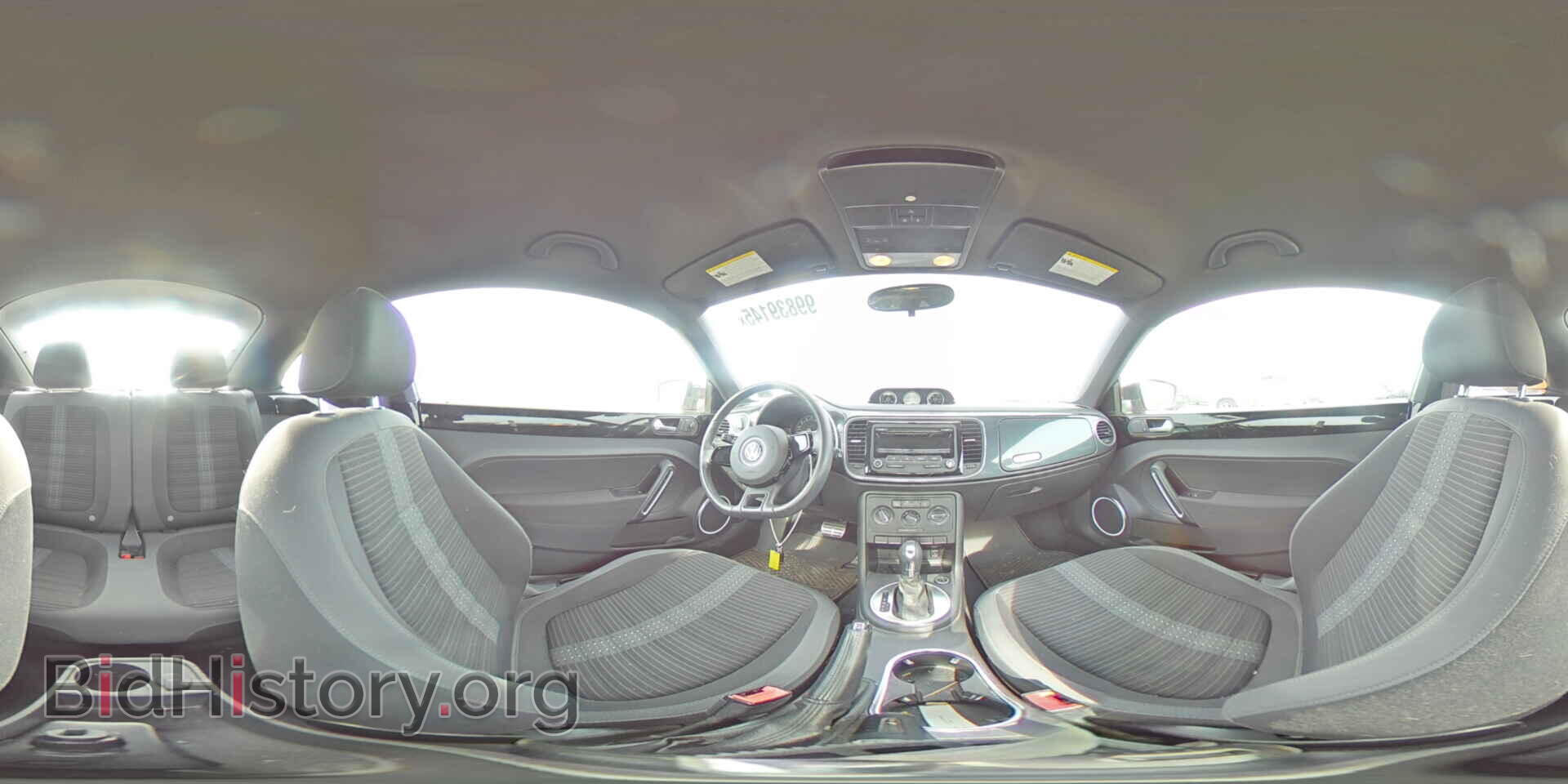 2012 VOLKSWAGEN BEETLE - VIN: 3VWVA7AT2CM655330 - Фото 14