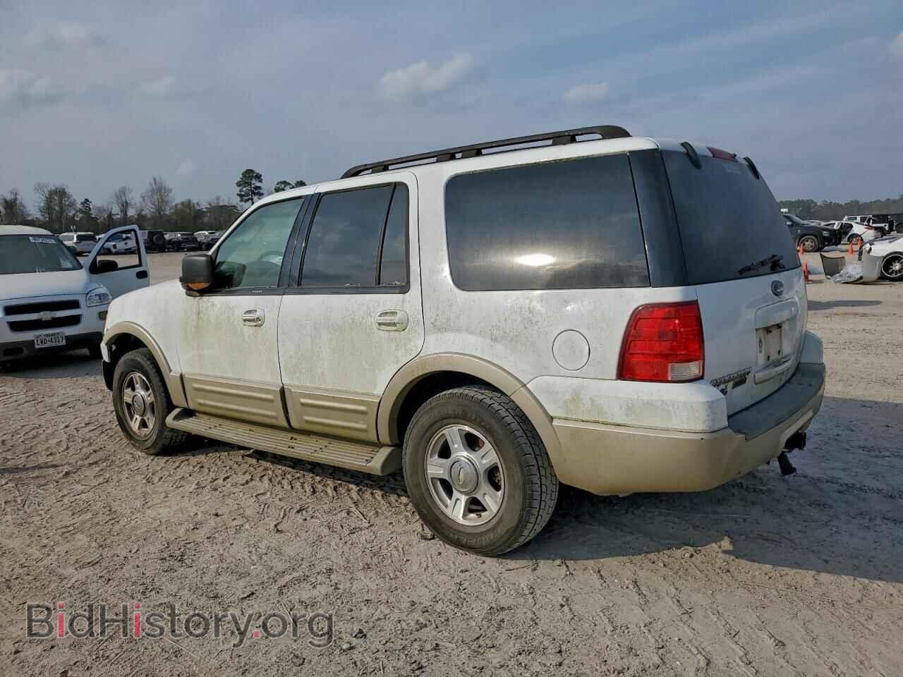 2006 FORD EXPEDITION - VIN: 1FMPU17536LB00493 - Фото 2
