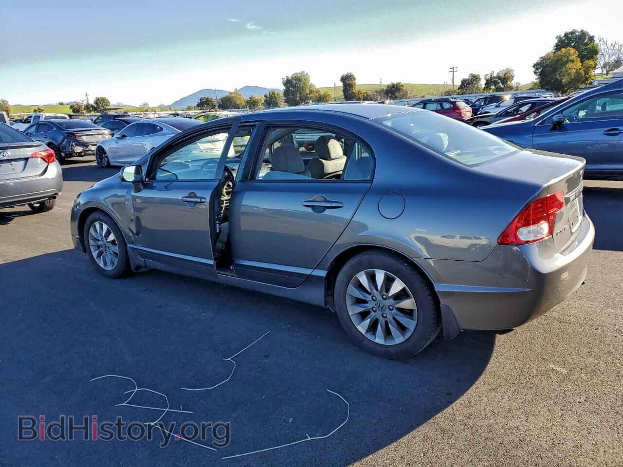 2011 HONDA CIVIC - VIN: 19XFA1F87BE013249 - Фото 2