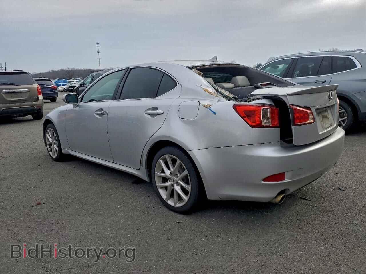 2011 LEXUS IS - VIN: JTHCF5C23B5048375 - Фото 2