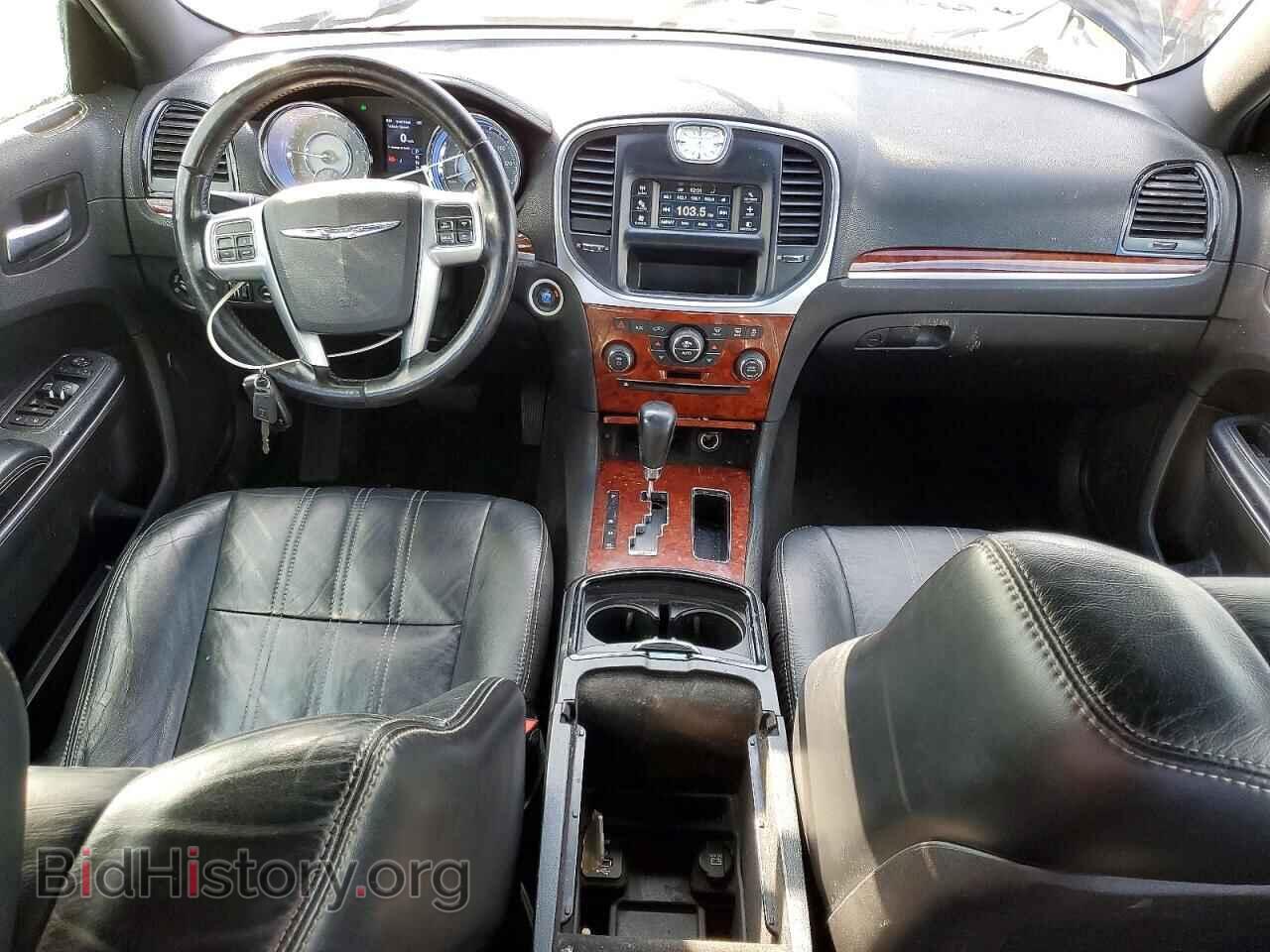 2012 CHRYSLER 300 - VIN: 2C3CCAAG3CH117713 - Фото 8