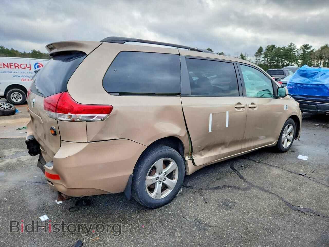 2014 TOYOTA All Models - VIN: 5TDKK3DCXES447853 - Фото 3