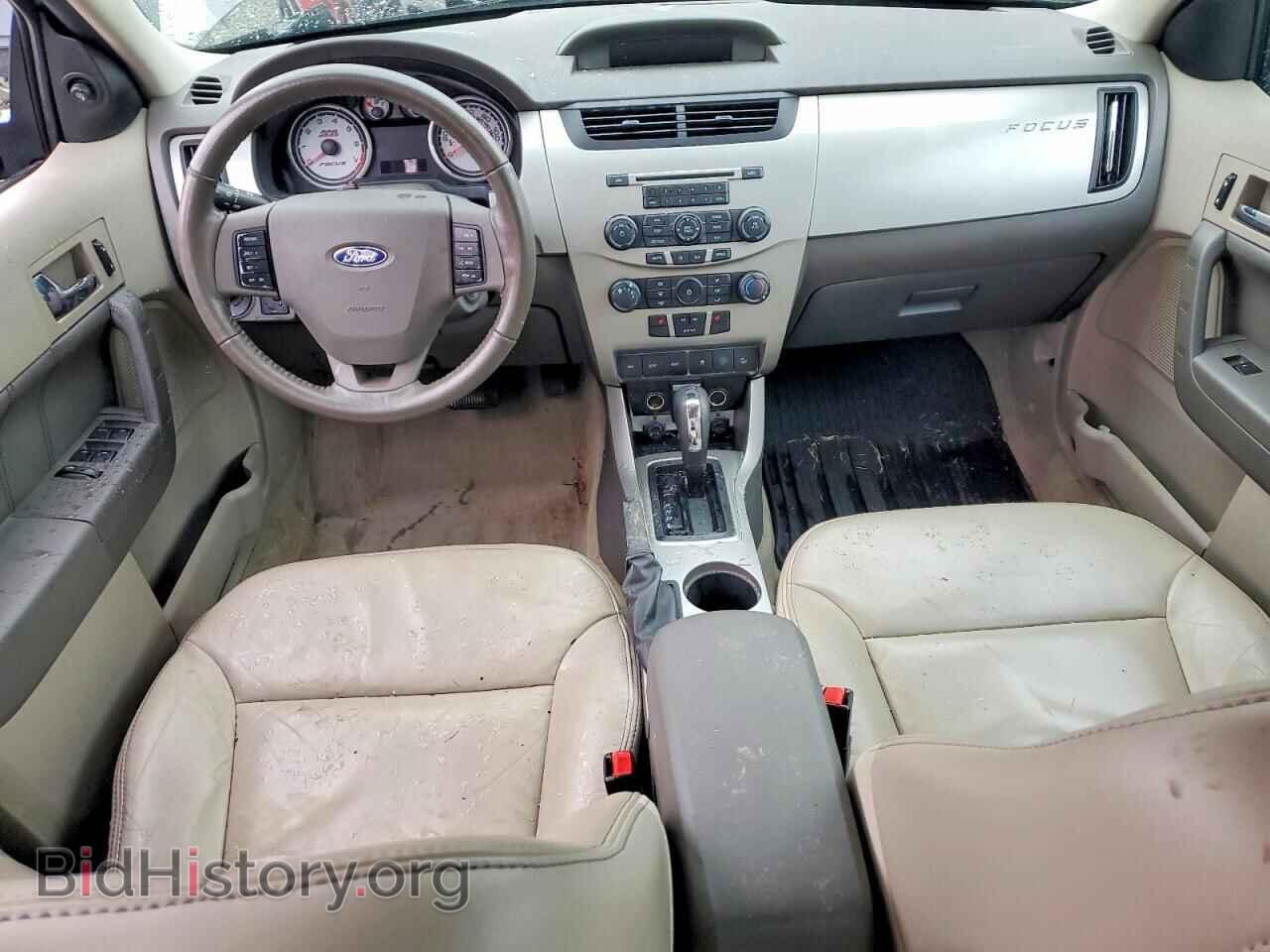 2009 FORD FOCUS - VIN: 1FAHP37N09W117949 - Photo 8