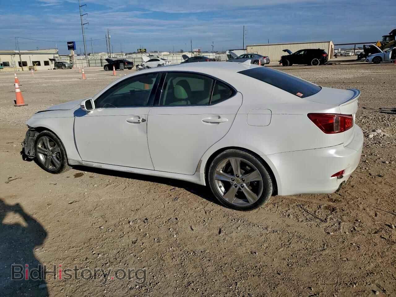 2013 LEXUS IS - VIN: JTHBF5C26D5187673 - Photo 2