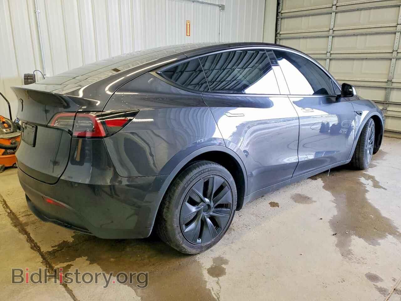 2025 TESLA MODEL Y - VIN: 7SAYGDED5SF240346 - Фото 3