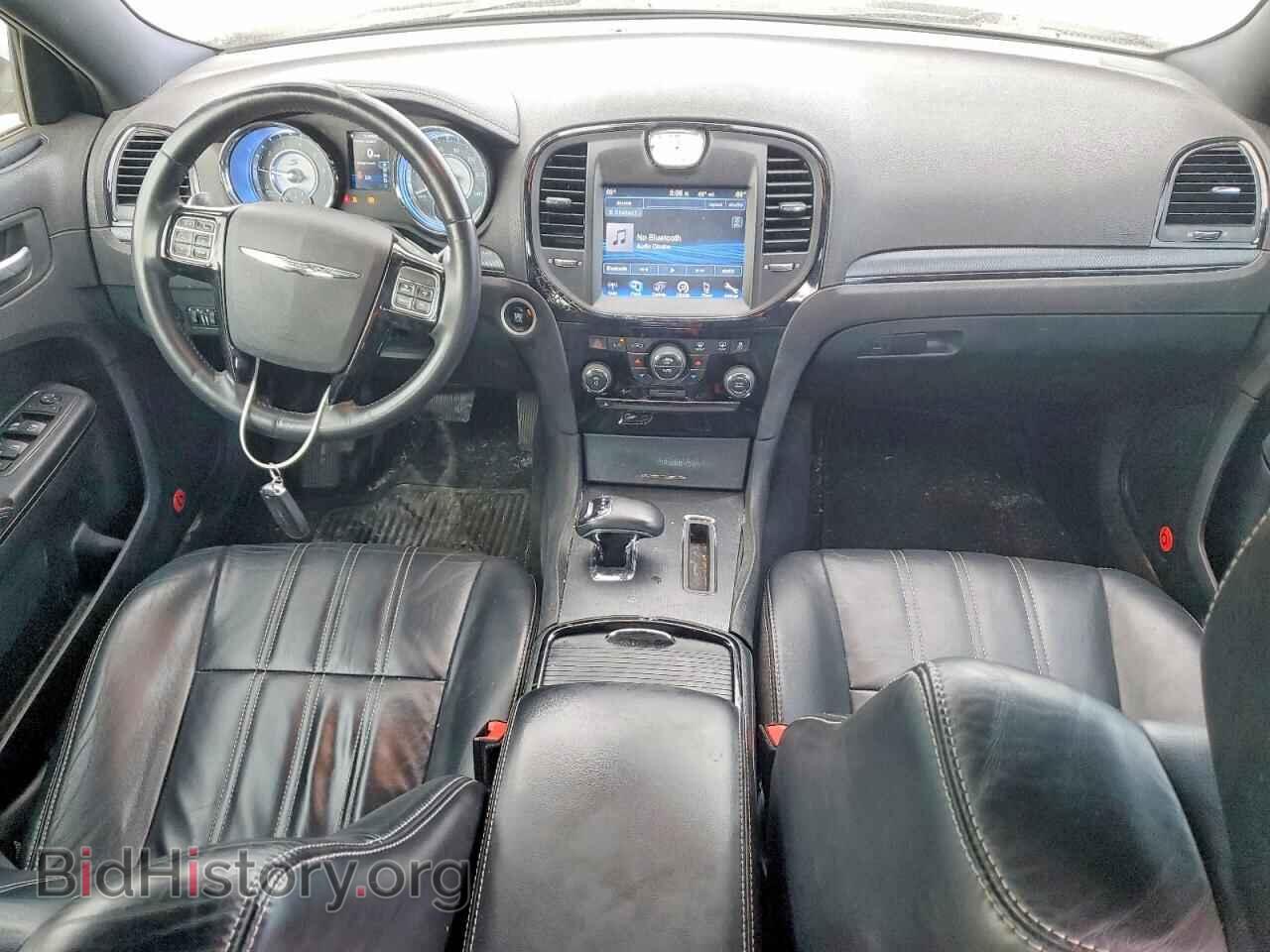 2014 CHRYSLER 300 - VIN: 2C3CCABG3EH139003 - Фото 8