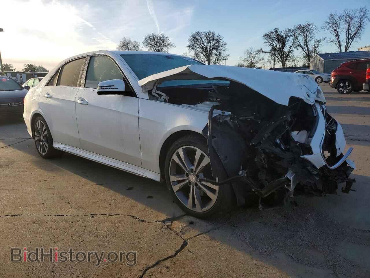 2015 MERCEDES-BENZ E-CLASS - VIN: WDDHF5KB6FB102001 - Photo 4