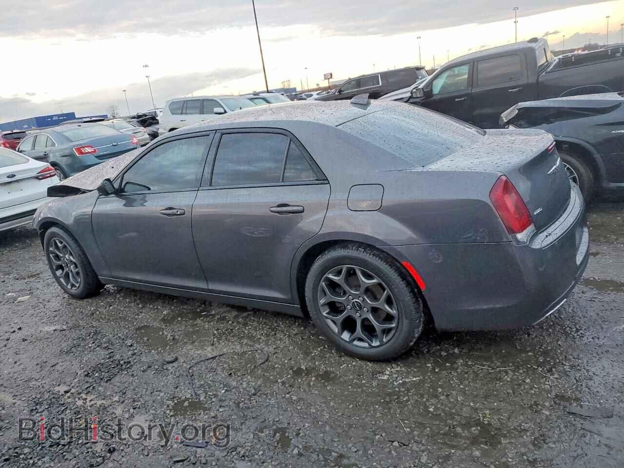 2017 CHRYSLER 300 - VIN: 2C3CCAGG0HH527190 - Photo 2