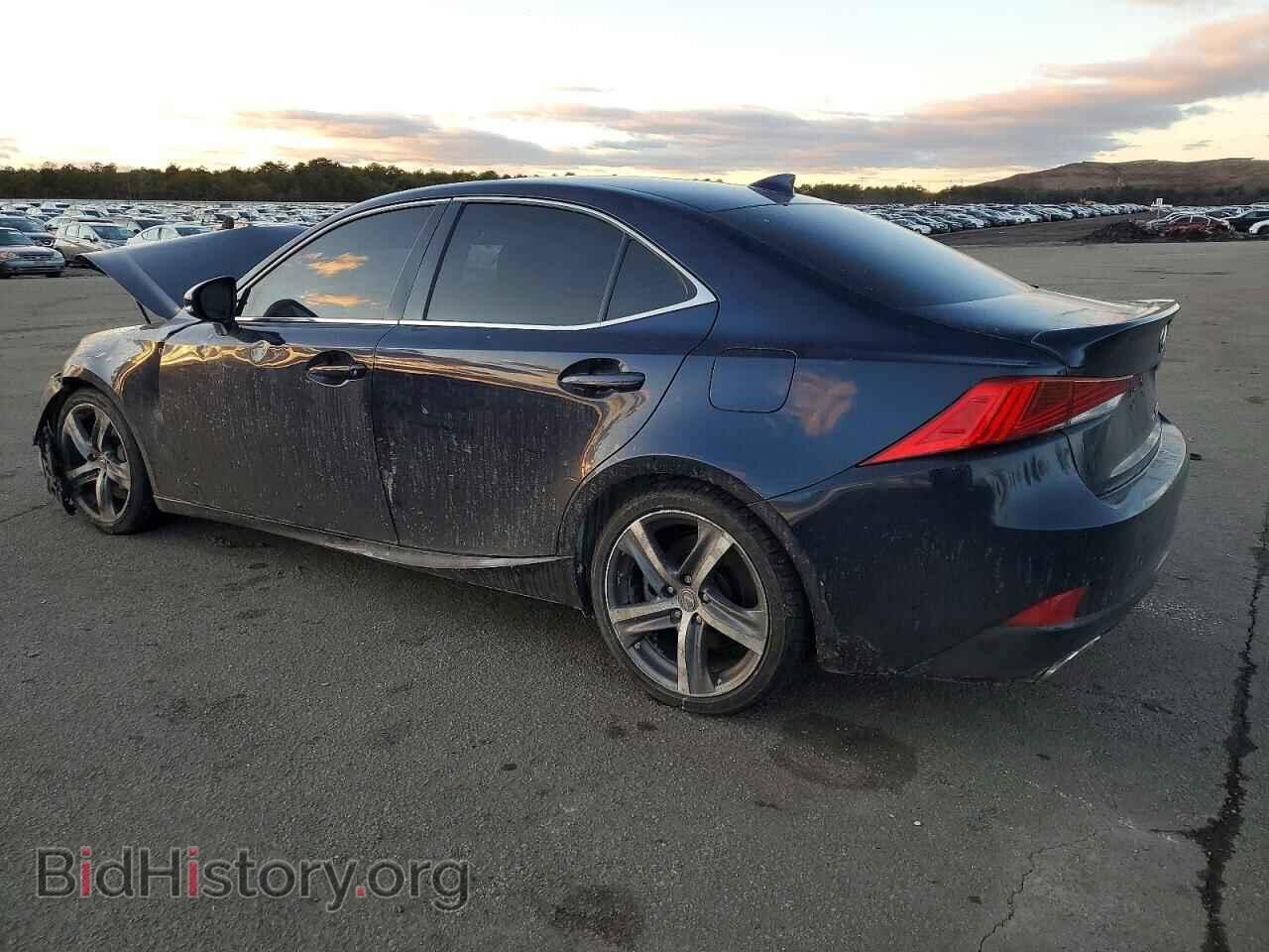 2018 LEXUS IS - VIN: JTHC81D2XJ5027538 - Photo 2