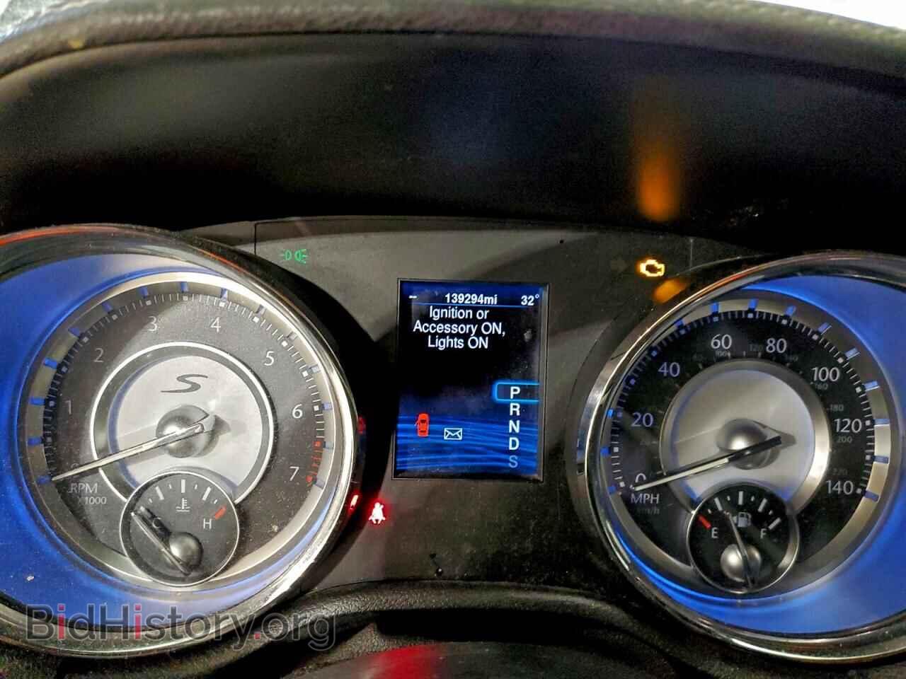 2014 CHRYSLER 300 - VIN: 2C3CCABG0EH286640 - Фото 9