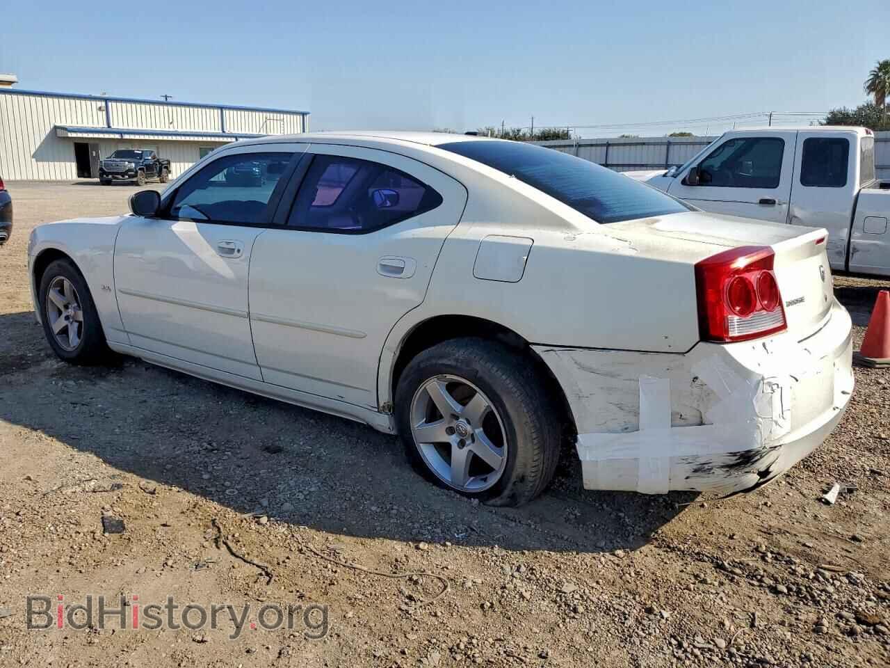 2010 DODGE CHARGER - VIN: 2B3CA3CV9AH165823 - Фото 2