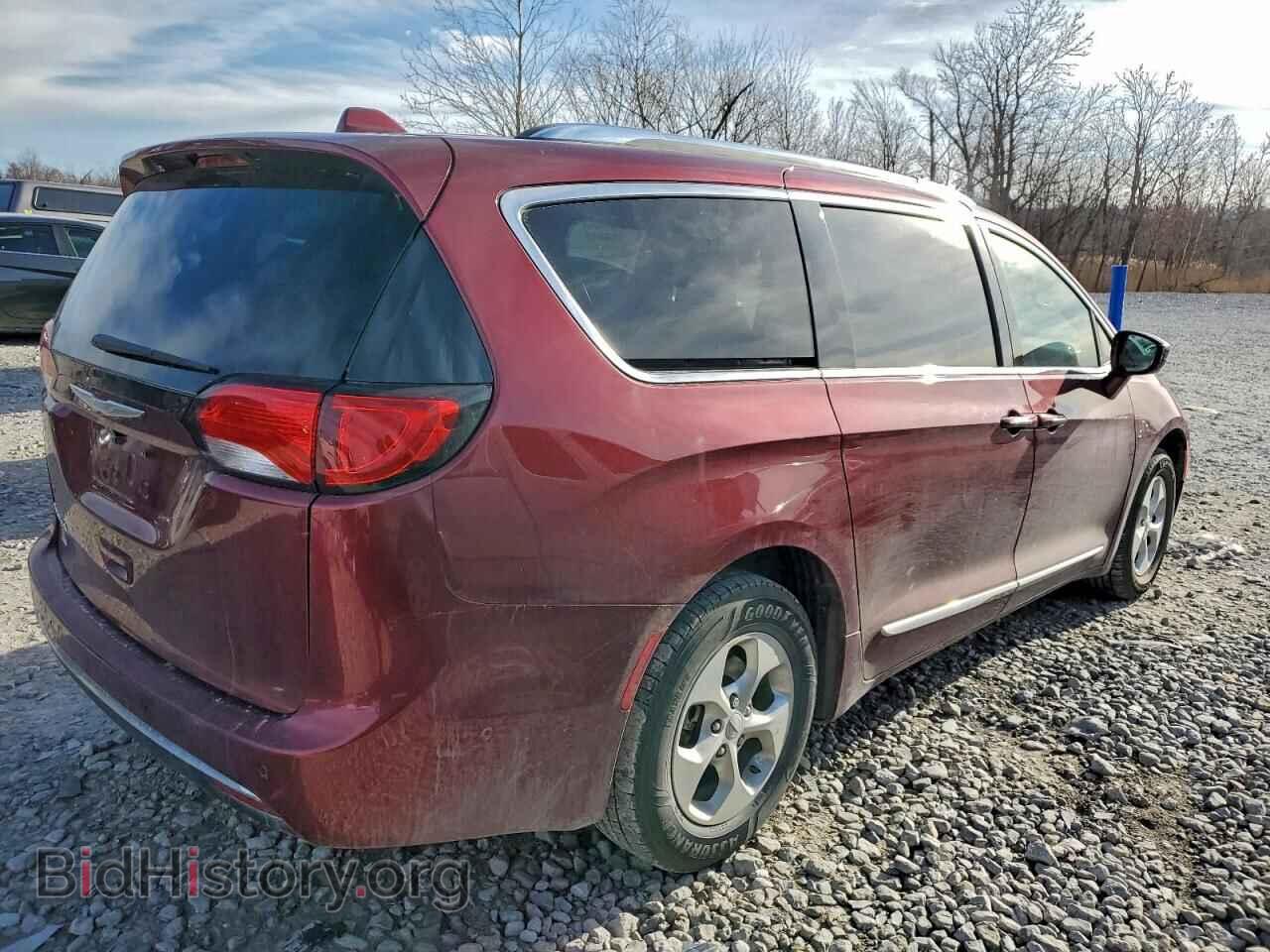 2017 CHRYSLER PACIFICA - VIN: 2C4RC1EG6HR832440 - Фото 3