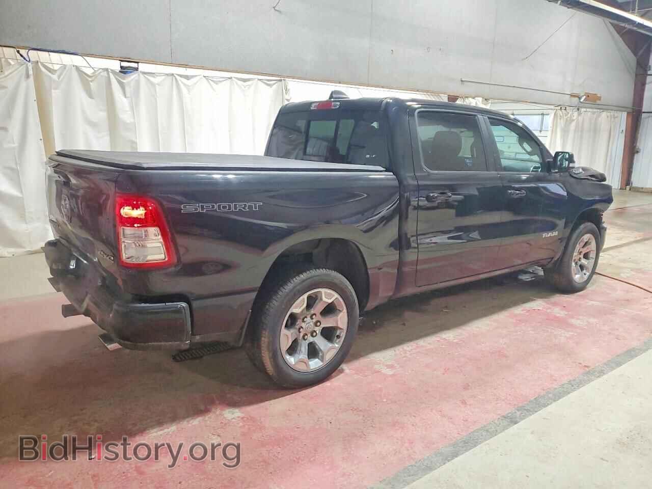 2021 RAM 1500 - VIN: 1C6SRFFT5MN701846 - Фото 3