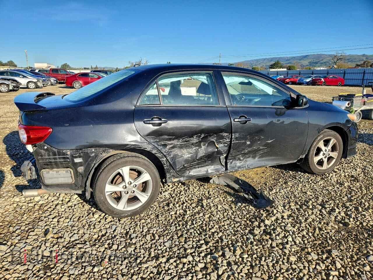2011 TOYOTA COROLLA - VIN: 2T1BU4EE2BC628384 - Фото 3