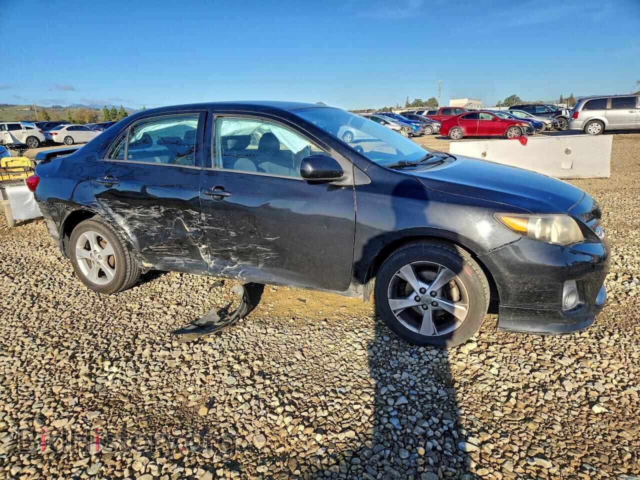 2011 TOYOTA COROLLA - VIN: 2T1BU4EE2BC628384 - Фото 4