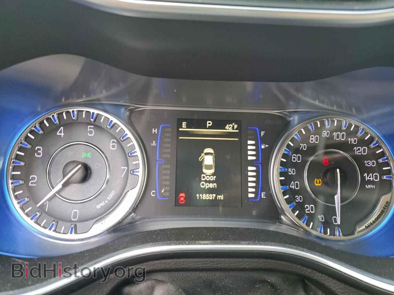 2016 CHRYSLER 200 - VIN: 1C3CCCAB7GN192573 - Photo 9