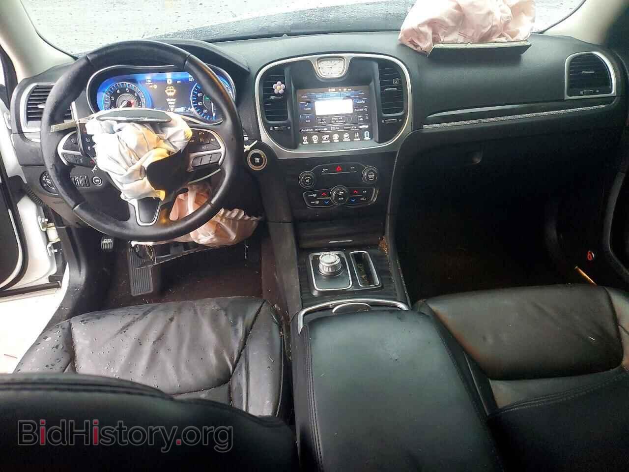 2016 CHRYSLER 300 - VIN: 2C3CCARG5GH262133 - Фото 8