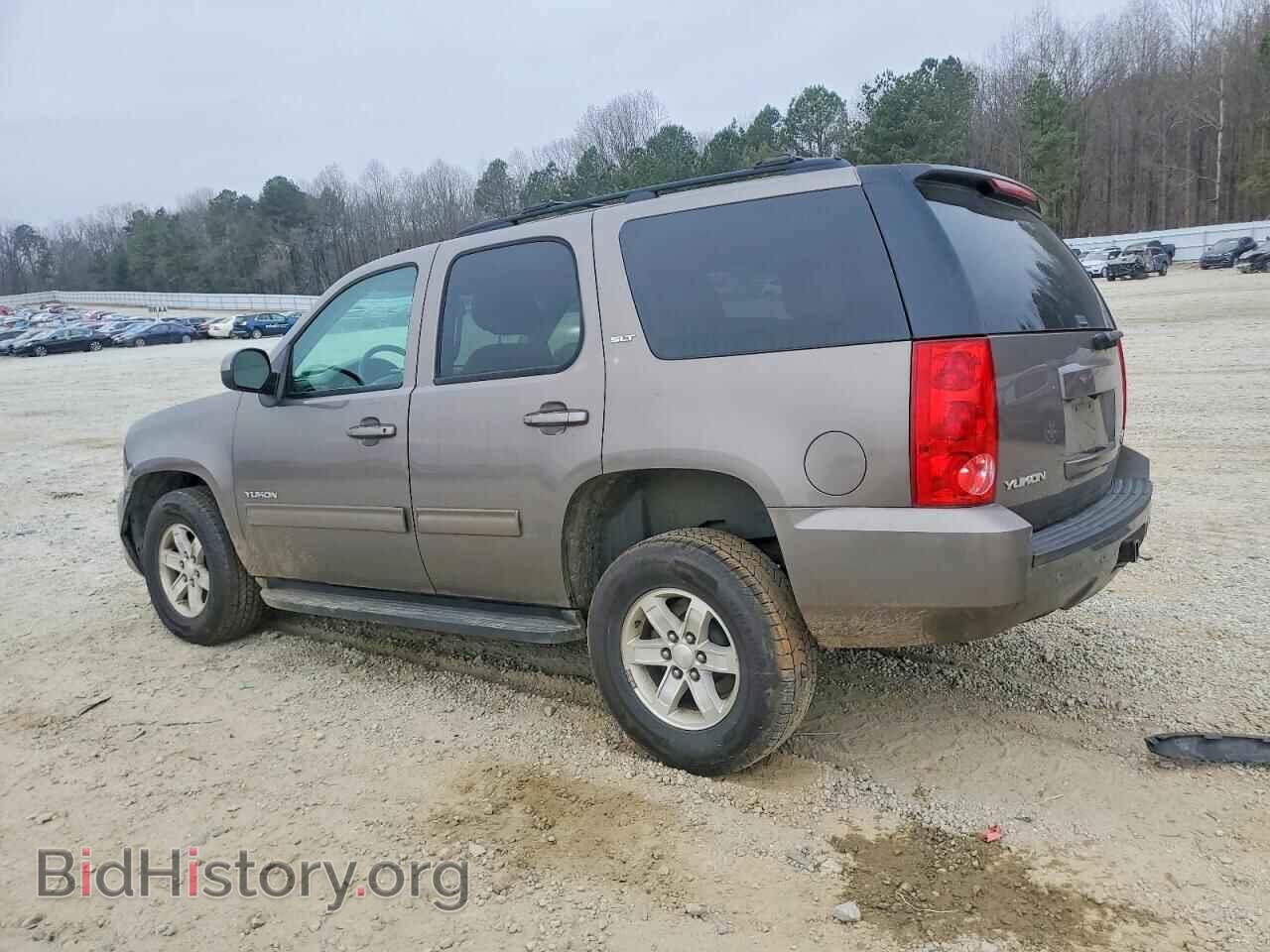 2014 GMC YUKON - VIN: 1GKS2CE03ER194236 - Фото 2