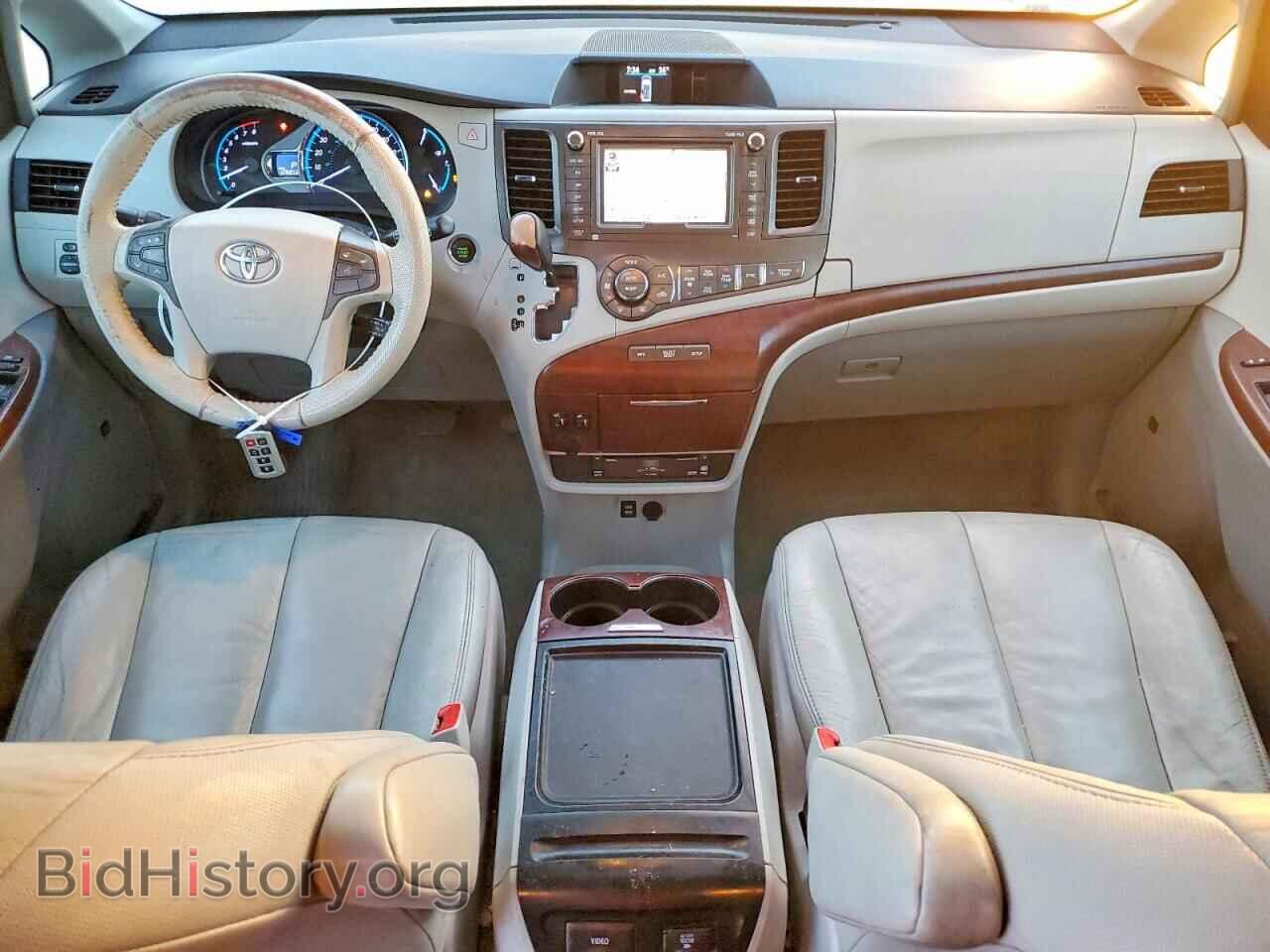 2012 TOYOTA All Models - VIN: 5TDYK3DC4CS242472 - Фото 8