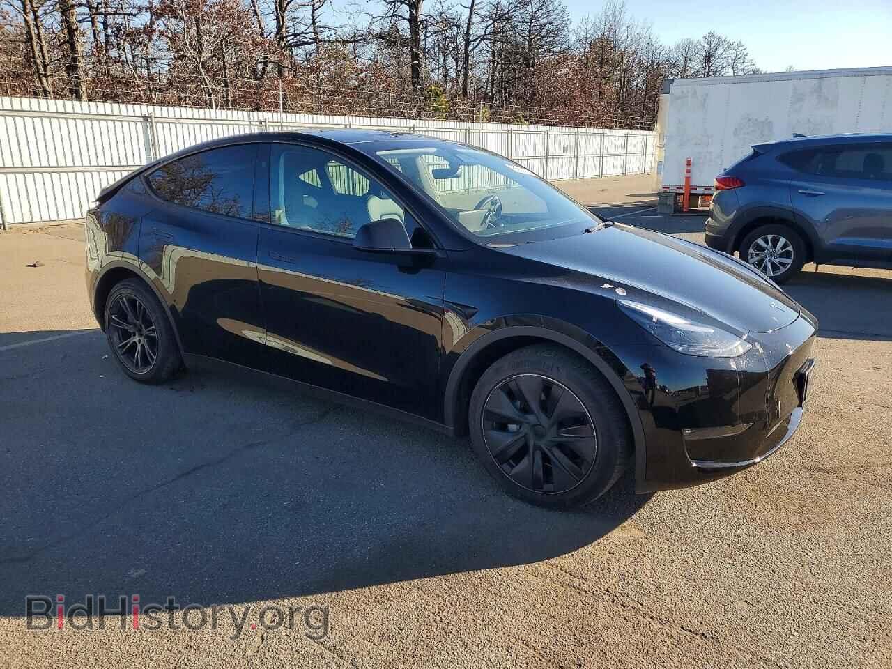 2025 TESLA MODEL Y - VIN: 7SAYGDEE7SF306484 - Фото 4
