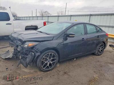 2017 Ford FOCUS SEL, черный — VIN 1FADP3H26HL203575, Copart