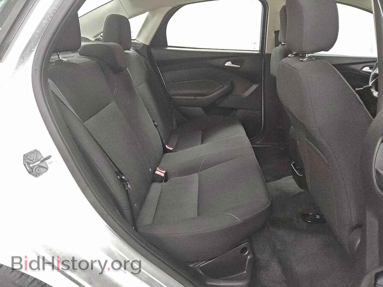 2016 FORD FOCUS - VIN: 1FADP3F2XGL215892 - Фото 10