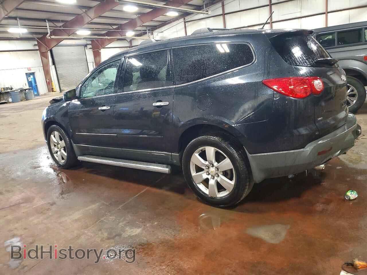 2012 CHEVROLET TRAVERSE - VIN: 1GNKVLED9CJ248258 - Фото 2