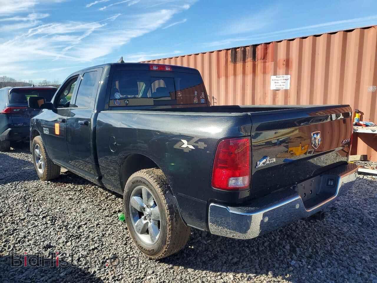 2018 RAM 1500 - VIN: 1C6RR7GG1JS311376 - Фото 2
