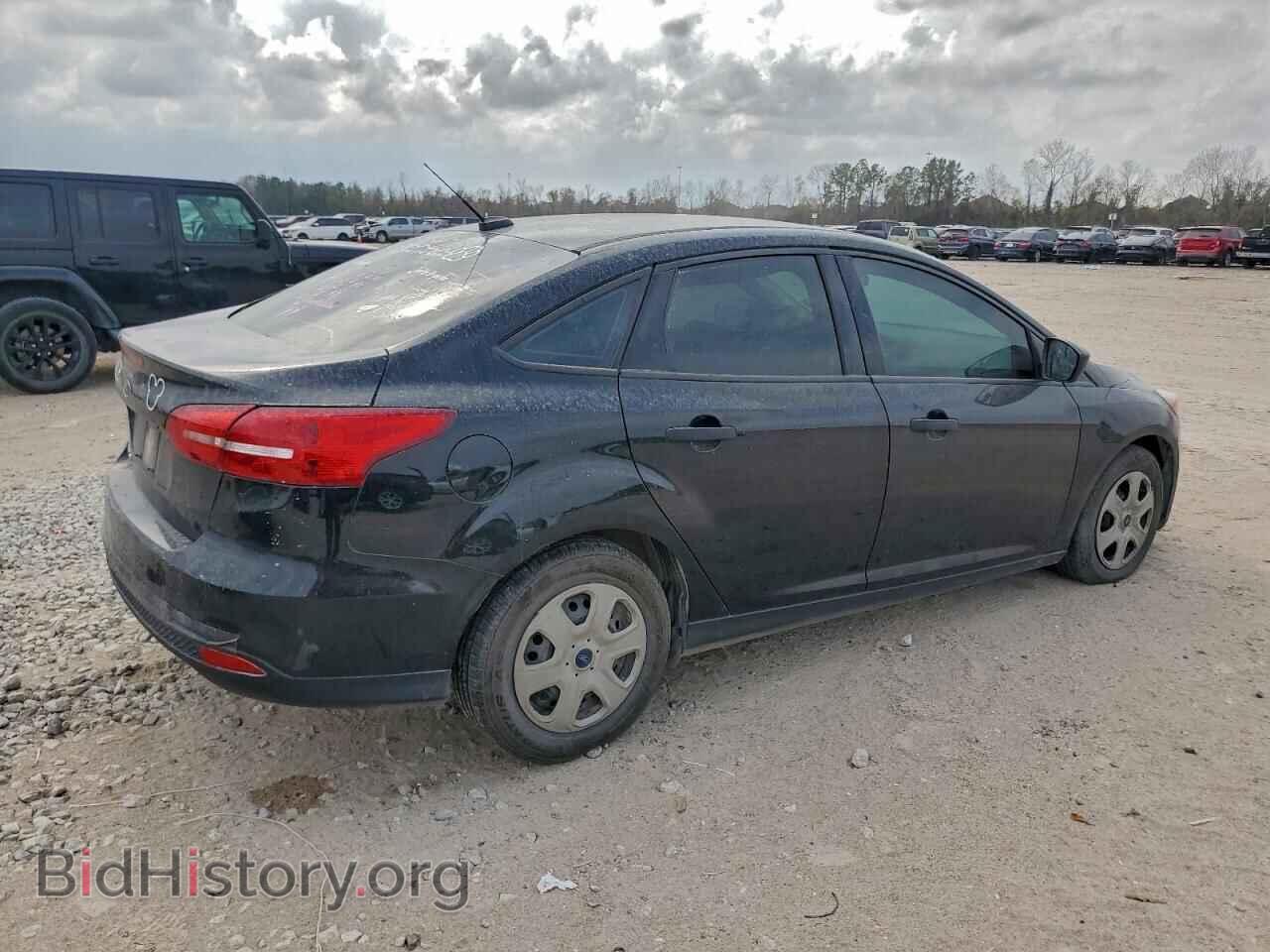 2018 FORD FOCUS - VIN: 1FADP3E28JL229296 - Фото 3